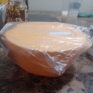 New Tupperware